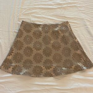 Princess Polly Mini Skirt. Size: 6